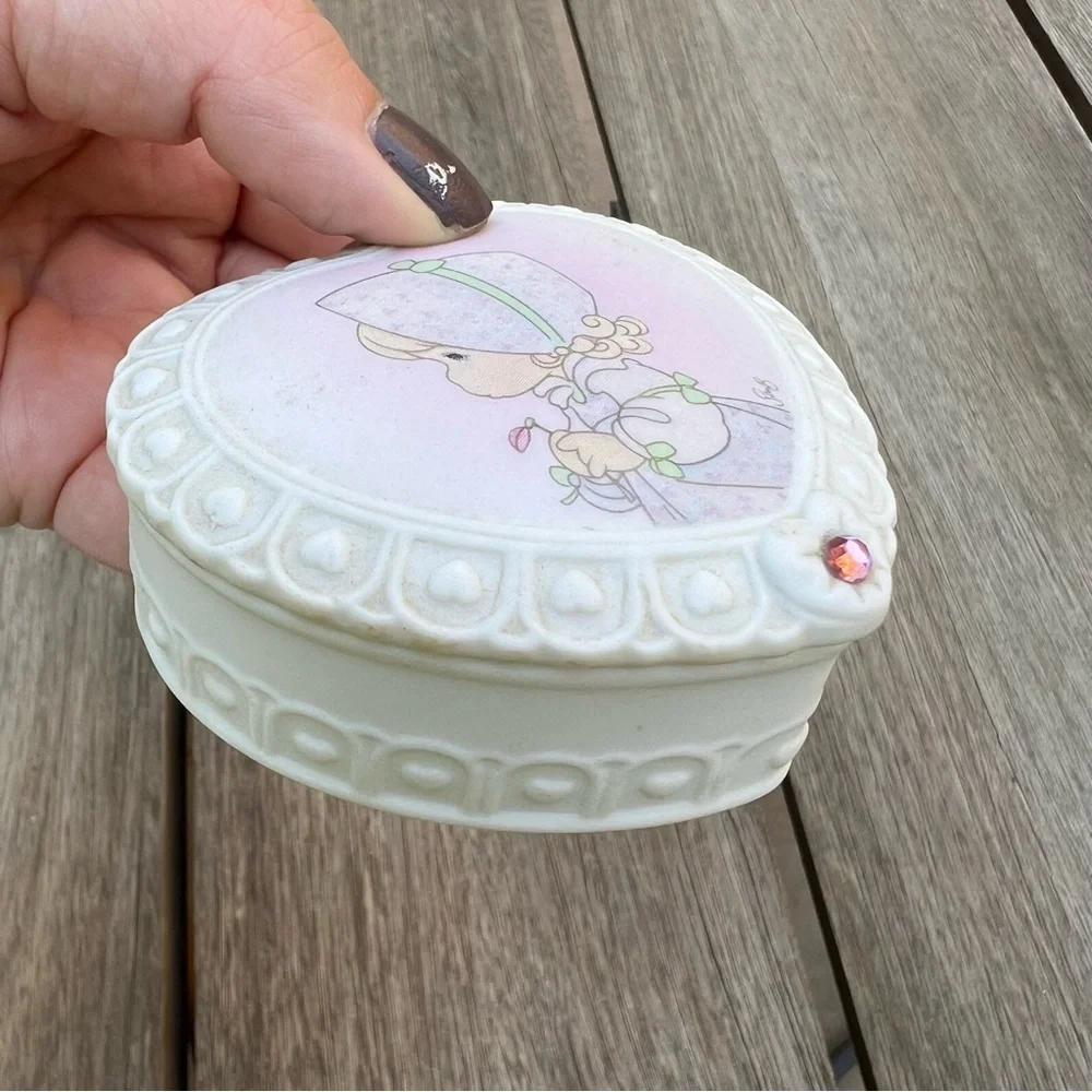 Vintage 1996 Precious Moments by Enesco February Jewelry Trinket Heart Box